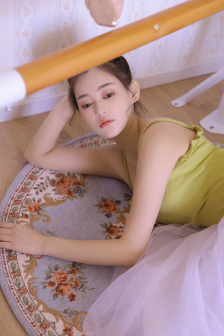 不知火舞被三人围攻